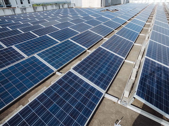 Get Tailored Commercial Solar Quotes for Your Business